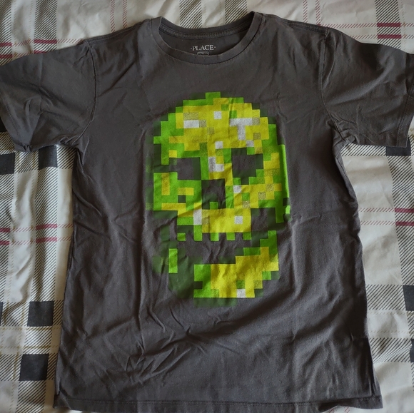 Children's Place Boy's Tee Shirt - Picture 1 of 4